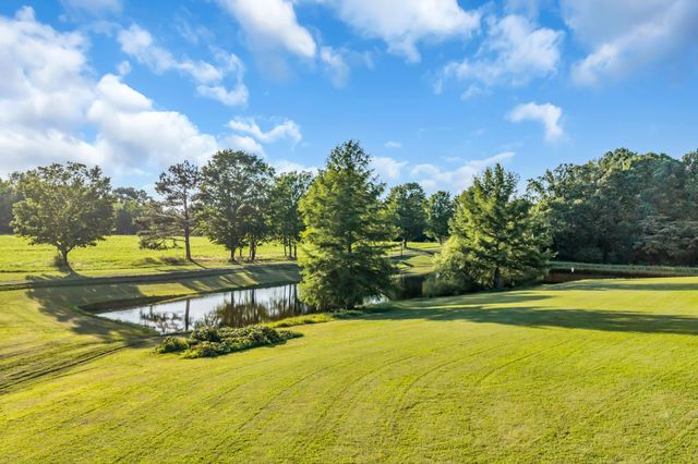 1231 Abiff Road, Bon Aqua, TN 37025