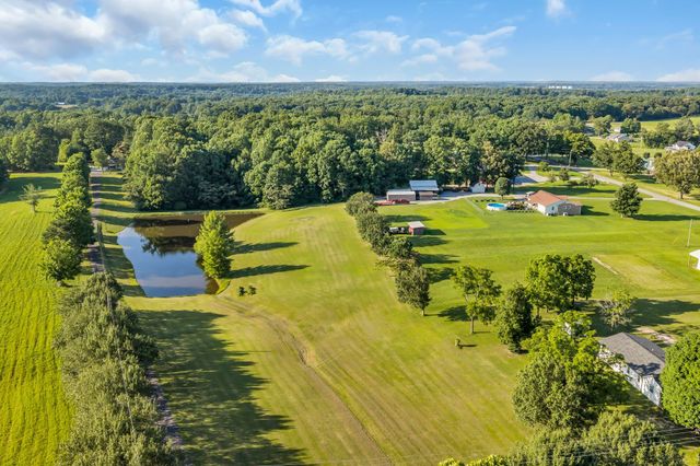 1231 Abiff Road, Bon Aqua, TN 37025