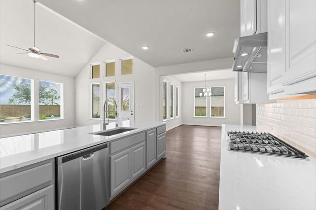 10106 Blythe Street, Rosharon, TX 77583