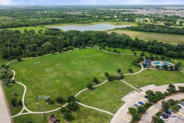 10106 Blythe Street, Rosharon, TX 77583