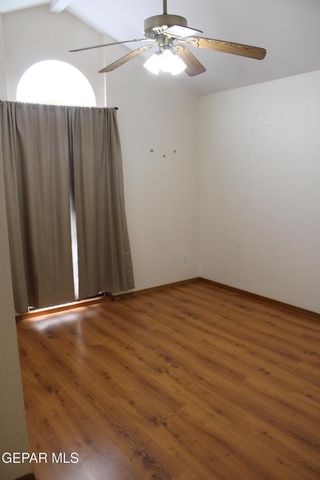 4113 LOMA ROSADA Drive, El Paso, TX 79934