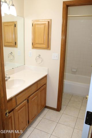 4113 LOMA ROSADA Drive, El Paso, TX 79934