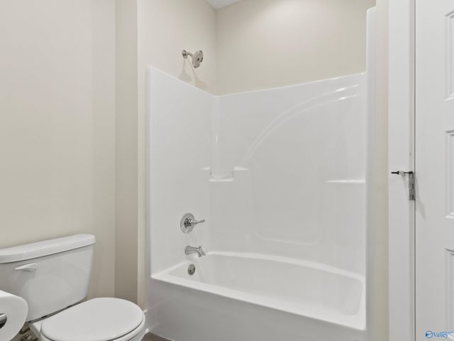 201 Deer Trail, Union Grove, AL 35175