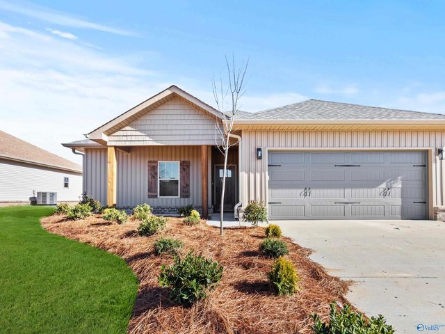 201 Deer Trail, Union Grove, AL 35175