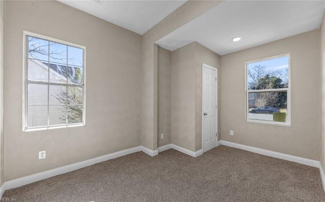 2001 Peach ST, Portsmouth, VA 23704