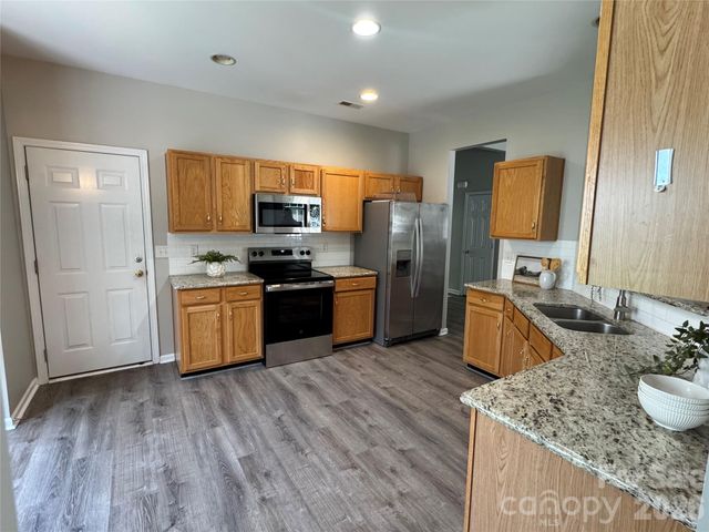 18418 Torrence Chapel Estates Circle, Cornelius, NC 28031