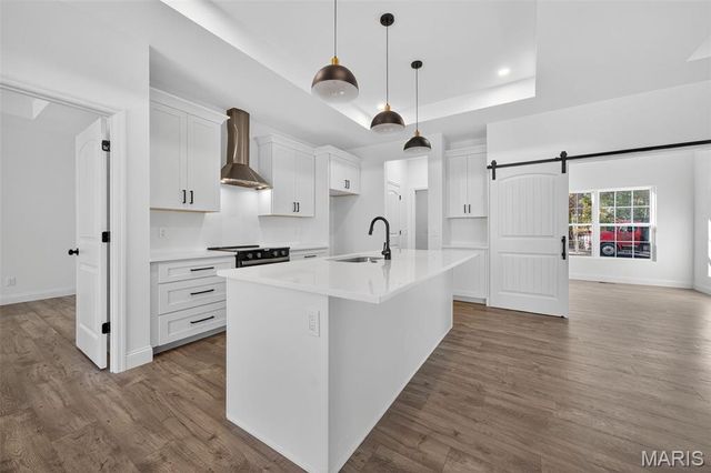 10951 Village Drive W, Foristell, MO 63348