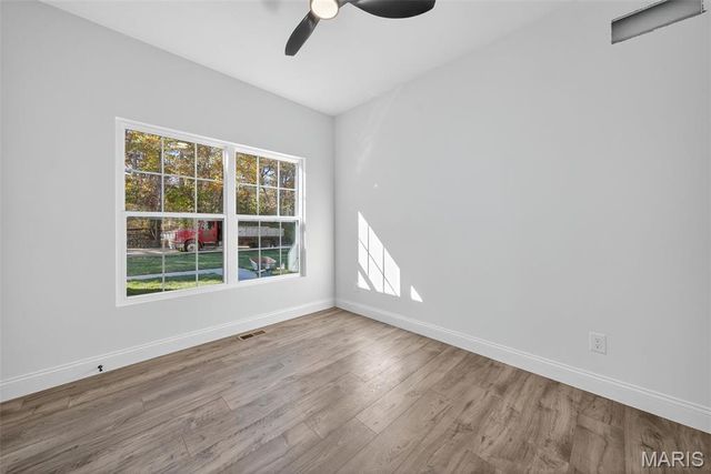 10951 Village Drive W, Foristell, MO 63348