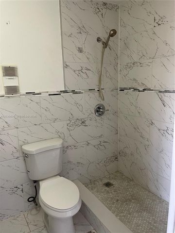 7510 SW 152nd Avenue B202, Miami, FL 33193
