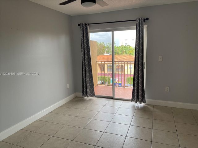 7510 SW 152nd Avenue B202, Miami, FL 33193