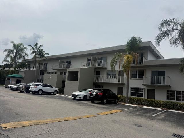 7510 SW 152nd Avenue B202, Miami, FL 33193