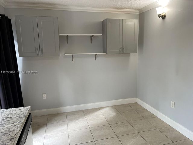 7510 SW 152nd Avenue B202, Miami, FL 33193