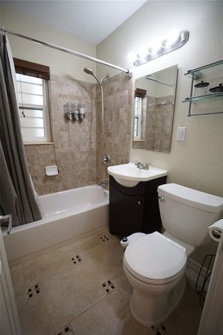 3205 W BALLAST POINT BOULEVARD, Tampa, FL 33611