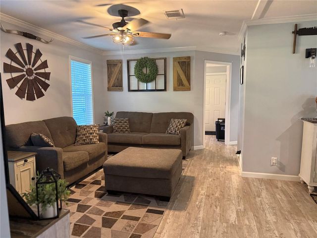 4920 W KNIGHTS GRIFFIN ROAD, Plant City, FL 33565