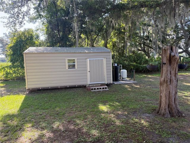 4920 W KNIGHTS GRIFFIN ROAD, Plant City, FL 33565