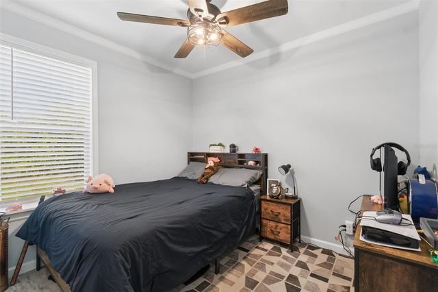 4920 W KNIGHTS GRIFFIN ROAD, Plant City, FL 33565