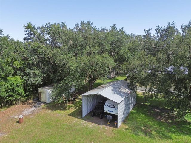 4920 W KNIGHTS GRIFFIN ROAD, Plant City, FL 33565