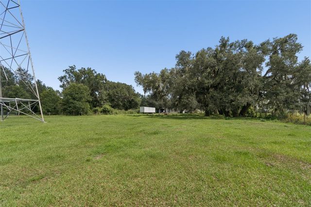 4920 W KNIGHTS GRIFFIN ROAD, Plant City, FL 33565