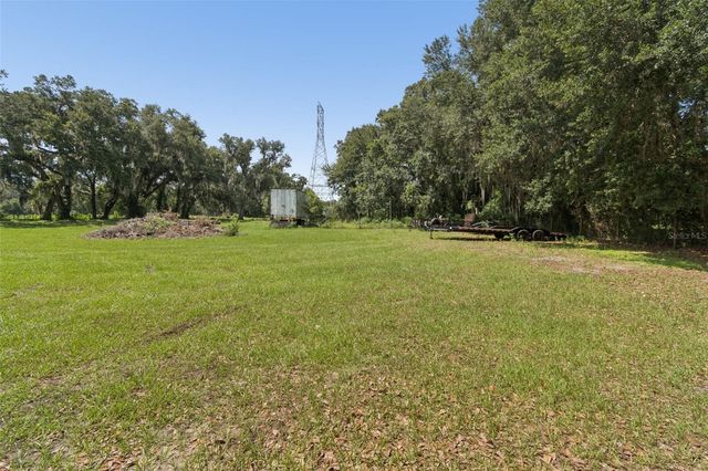 4920 W KNIGHTS GRIFFIN ROAD, Plant City, FL 33565
