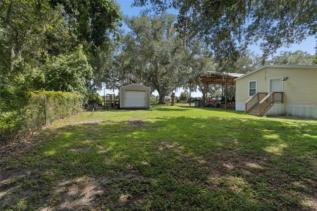 4920 W KNIGHTS GRIFFIN ROAD, Plant City, FL 33565