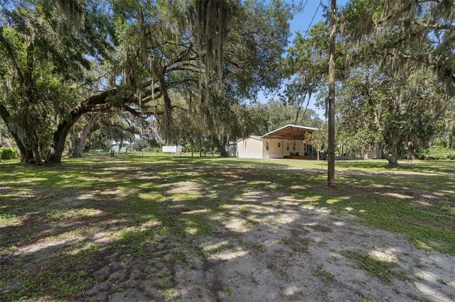 4920 W KNIGHTS GRIFFIN ROAD, Plant City, FL 33565