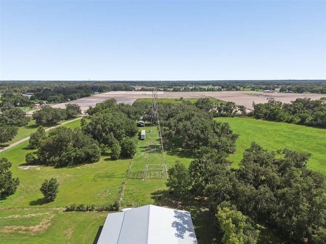 4920 W KNIGHTS GRIFFIN ROAD, Plant City, FL 33565