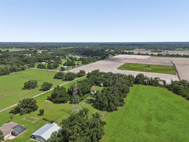 4920 W KNIGHTS GRIFFIN ROAD, Plant City, FL 33565
