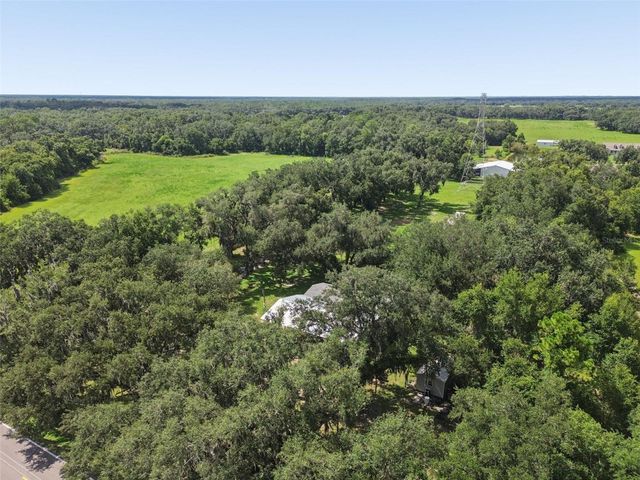 4920 W KNIGHTS GRIFFIN ROAD, Plant City, FL 33565