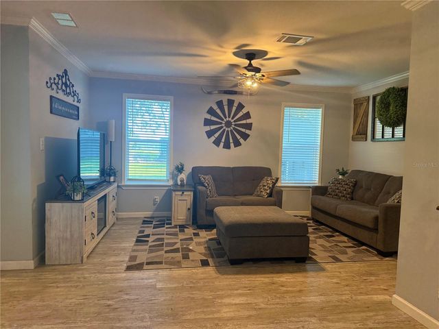 4920 W KNIGHTS GRIFFIN ROAD, Plant City, FL 33565