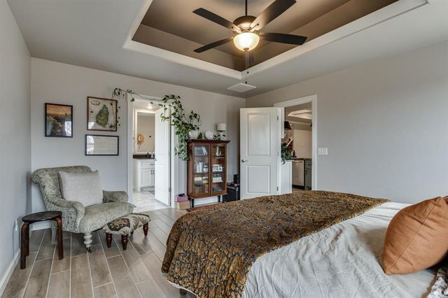 512 E Barajas Terrace, Mustang, OK 73064