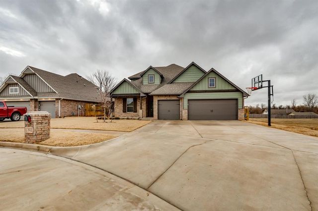 512 E Barajas Terrace, Mustang, OK 73064