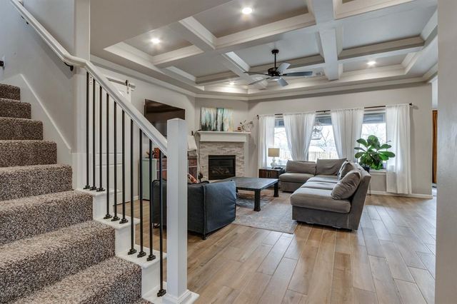 512 E Barajas Terrace, Mustang, OK 73064