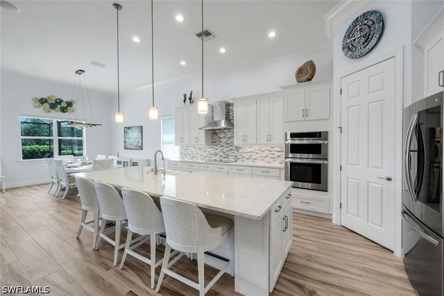 9259 Fieldstone LN, Naples, FL 34120
