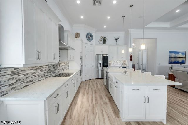 9259 Fieldstone LN, Naples, FL 34120