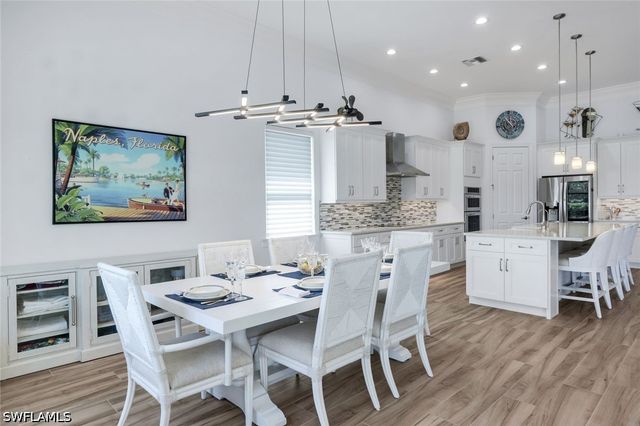 9259 Fieldstone LN, Naples, FL 34120