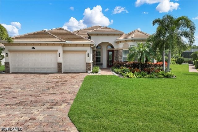 9259 Fieldstone LN, Naples, FL 34120