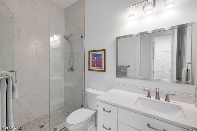 9259 Fieldstone LN, Naples, FL 34120
