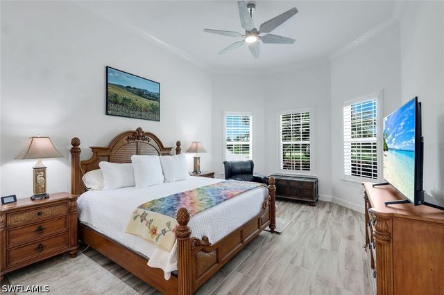 9259 Fieldstone LN, Naples, FL 34120