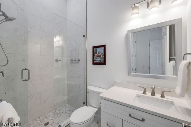 9259 Fieldstone LN, Naples, FL 34120