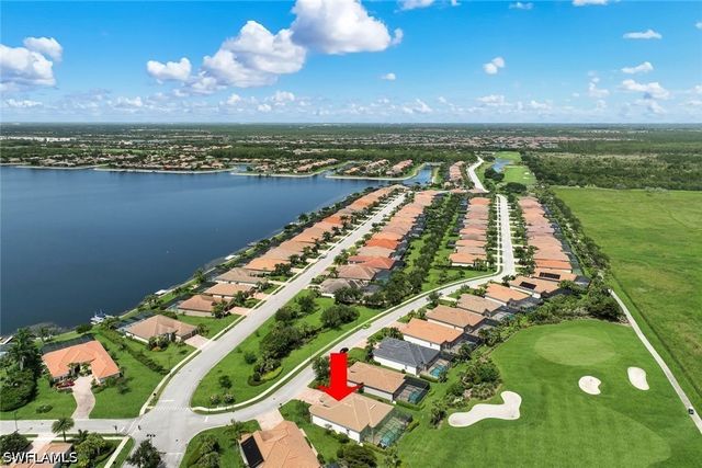 9259 Fieldstone LN, Naples, FL 34120
