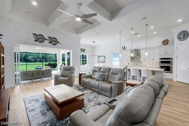 9259 Fieldstone LN, Naples, FL 34120