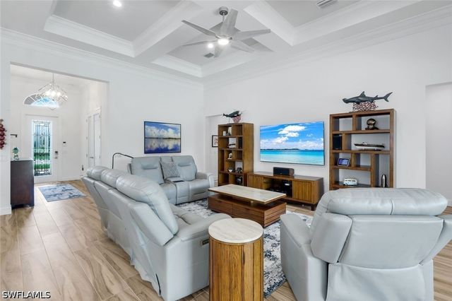 9259 Fieldstone LN, Naples, FL 34120