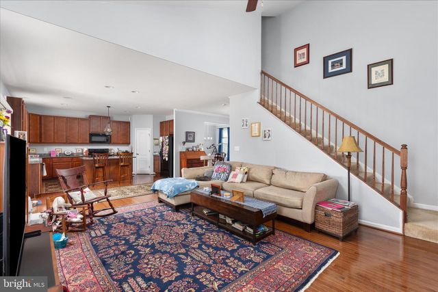 1041 W MASTERS DR, Cross Junction, VA 22625
