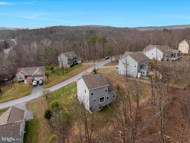 1041 W MASTERS DR, Cross Junction, VA 22625