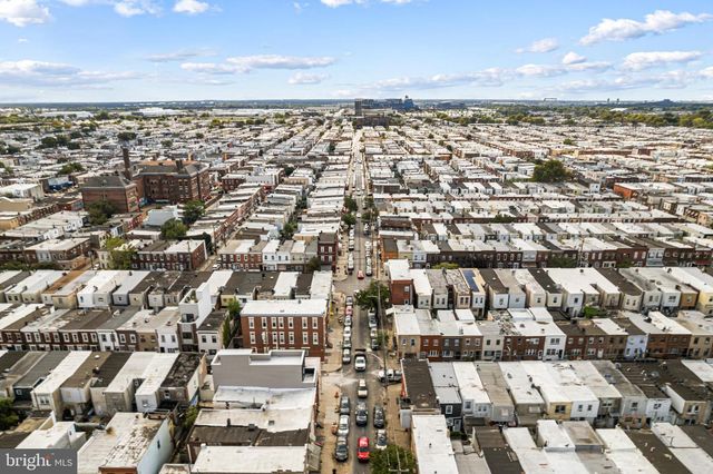 2125 S 9TH ST, Philadelphia, PA 19148