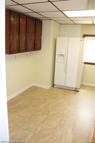 26739 SYRACUSE Avenue, Warren, MI 48091
