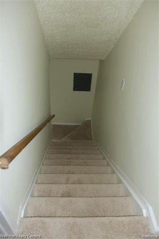 26739 SYRACUSE Avenue, Warren, MI 48091