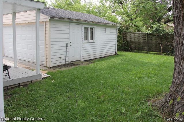 26739 SYRACUSE Avenue, Warren, MI 48091