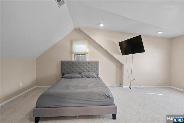 0-150 Tunbridge Road, Fair Lawn, NJ 07410