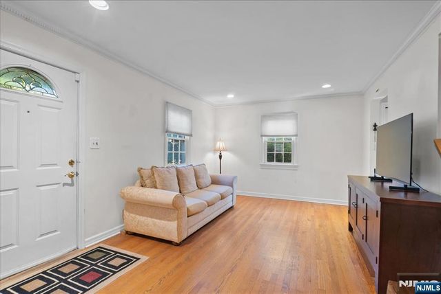 0-150 Tunbridge Road, Fair Lawn, NJ 07410